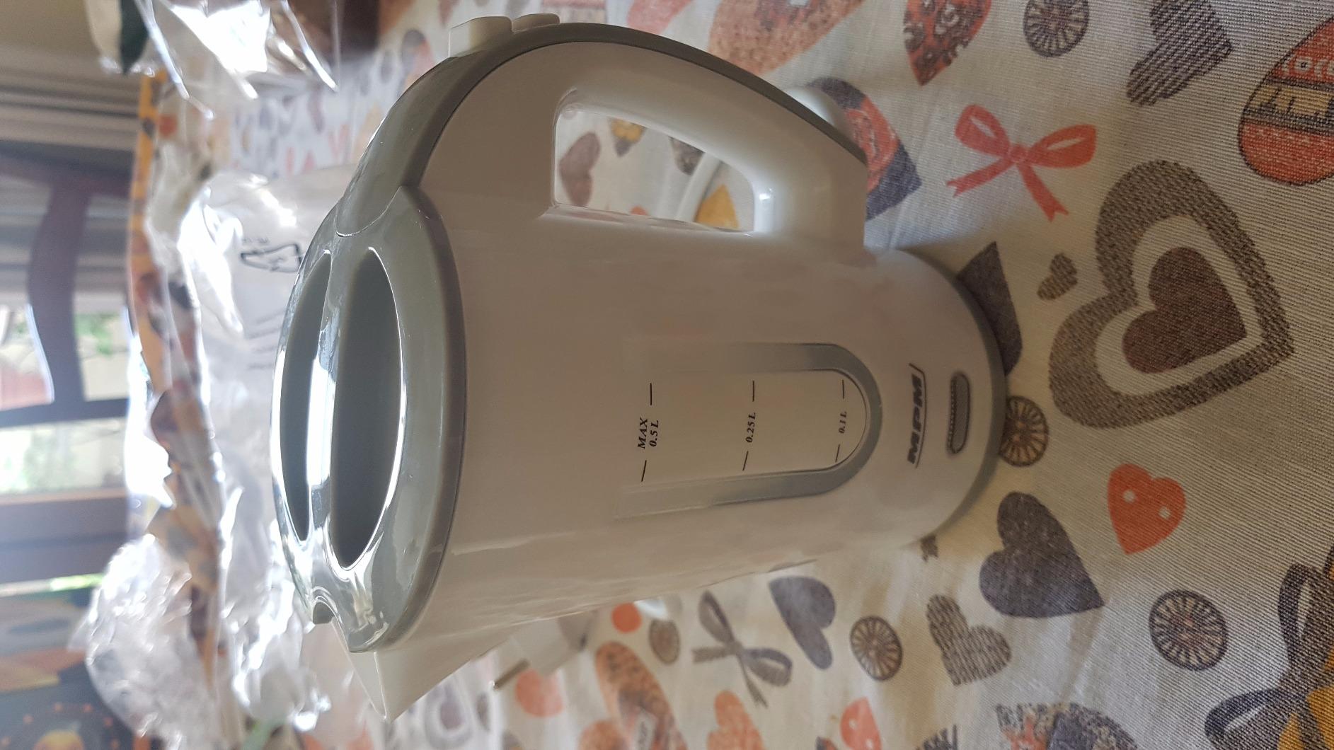 MPM bollitore viaggio 0,5 L bianco 1000W 2 tazze